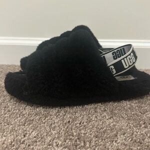 Used, Black UGGs US size 6.